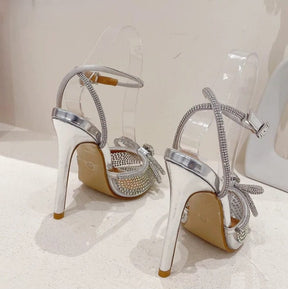 Scarpin Prateado
