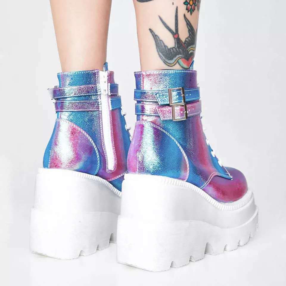 Bota Feminina Plataforma Stells