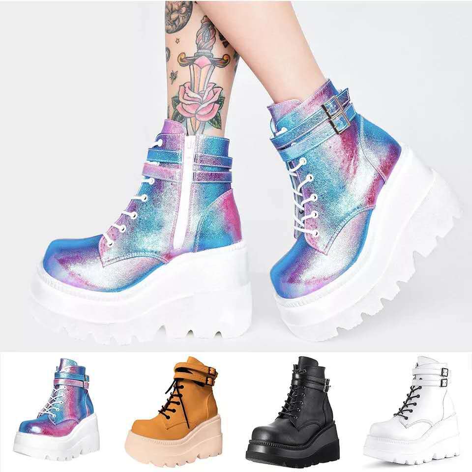 Bota Feminina Plataforma Stells